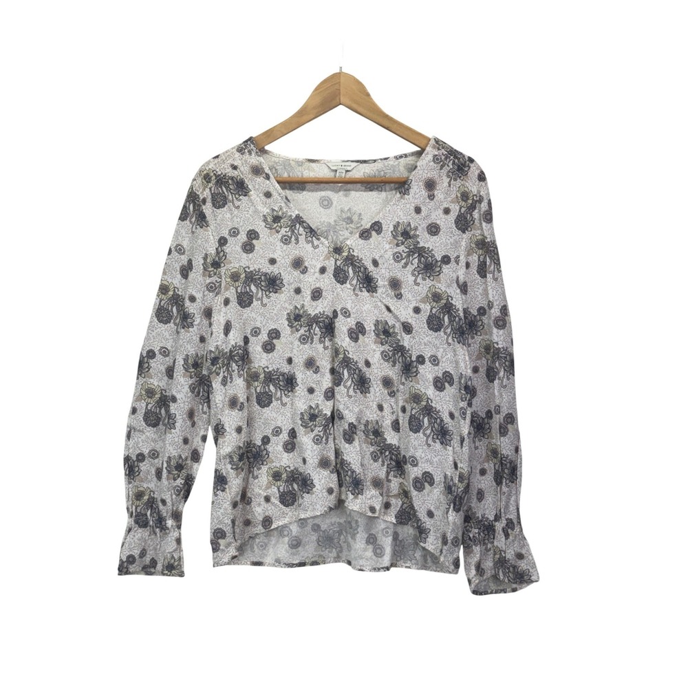 Lucky Brand Floral V-Neck Blouse M Cream Boho Cottagecore Peasant Top